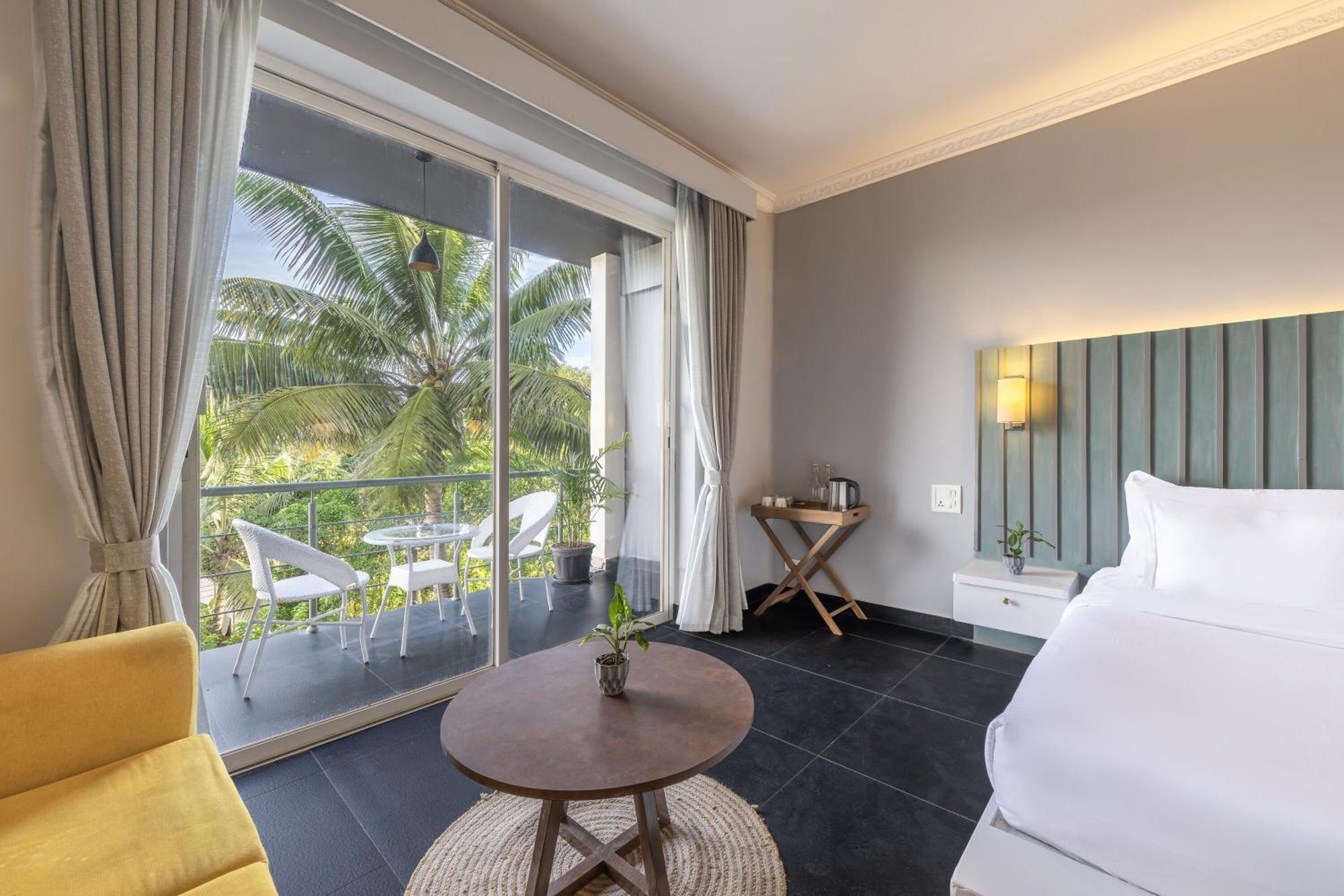 Hotel Echor Samara Morjim Goa Sea View Restro Esterno foto