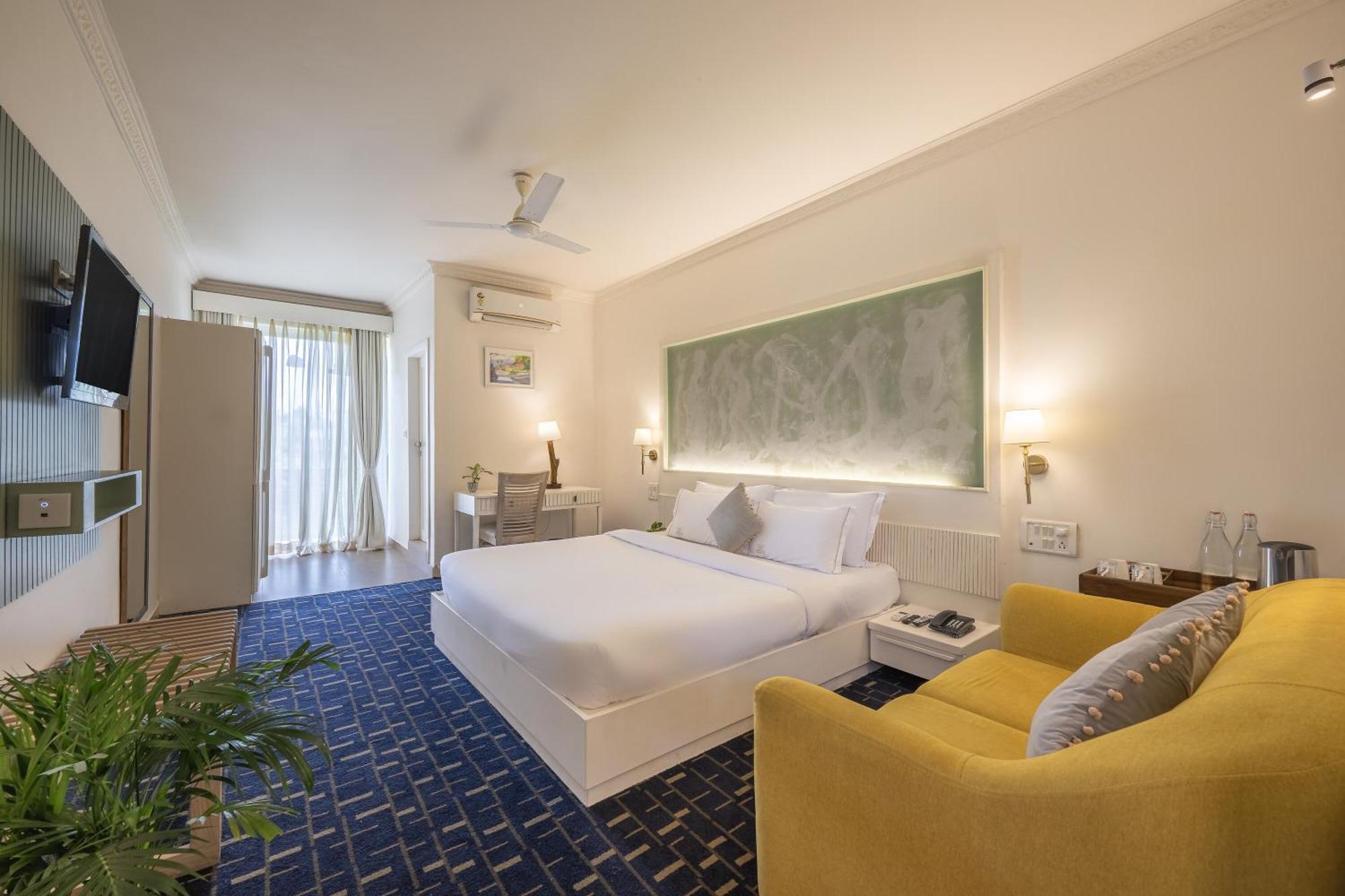 Hotel Echor Samara Morjim Goa Sea View Restro Esterno foto