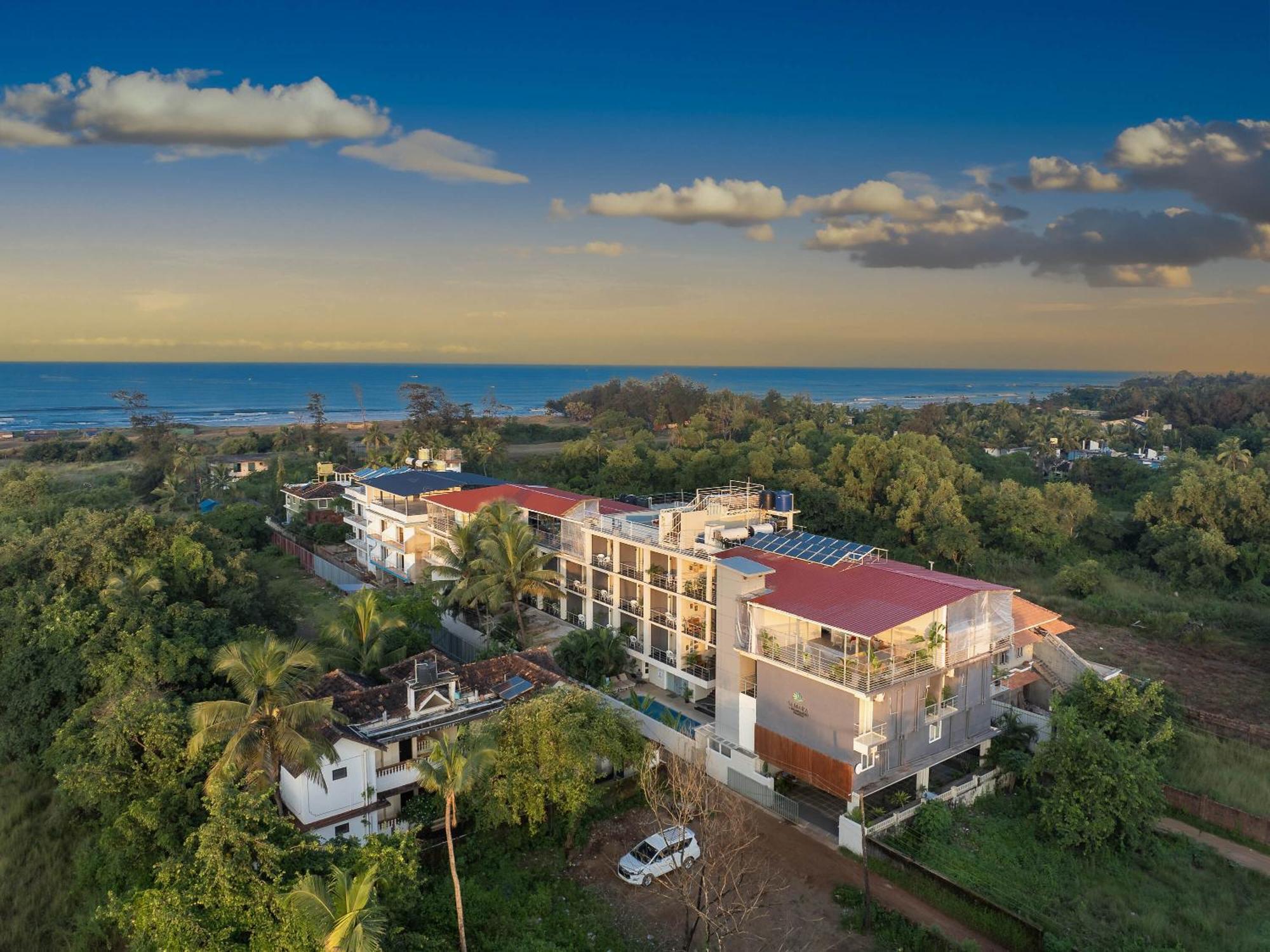 Hotel Echor Samara Morjim Goa Sea View Restro Esterno foto